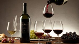 Observando la Esencia: La Fase Visual en la Evaluación del Vino"