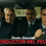 Montaje realista de Pedro Sánchez y la corrupción, conduciendo un coche con implicados en la corrupción del PSOE