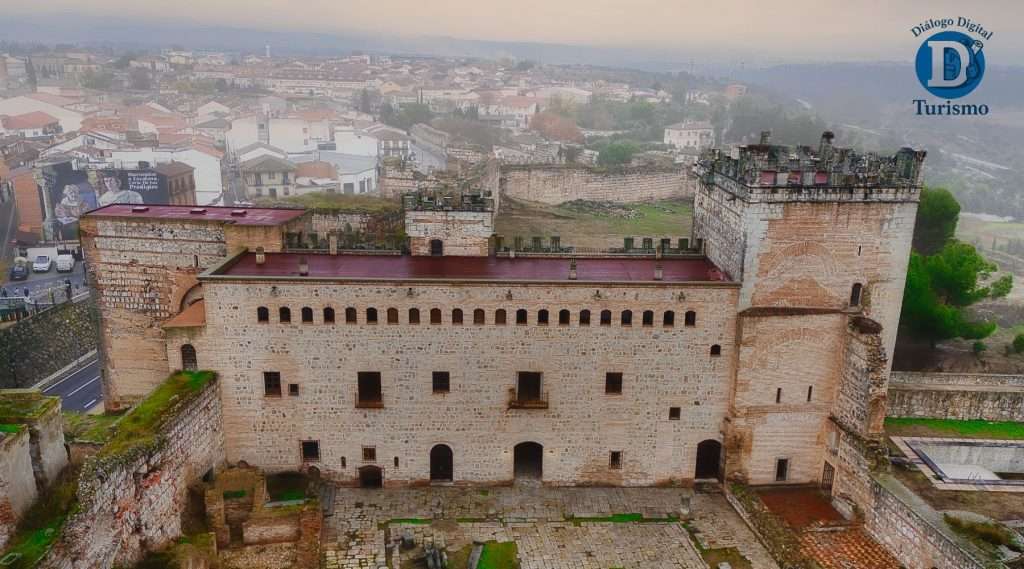 Castillo de Escalona. Fotografía Aérea World Dron